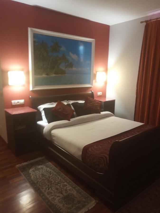 Hotel Kerala San Esteban de Pravia Ngoại thất bức ảnh